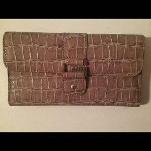 Guess wallet